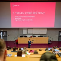 prednaska-linkedin-20191203-008-pha.jpg